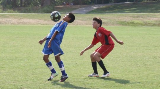 It's official: Lompoc native Julian Araujo signs with LA Galaxy, Local  Sports